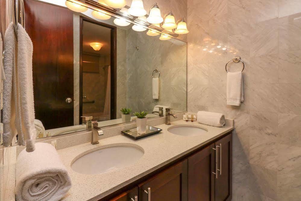 The Plaza Suites Humacao Exterior photo